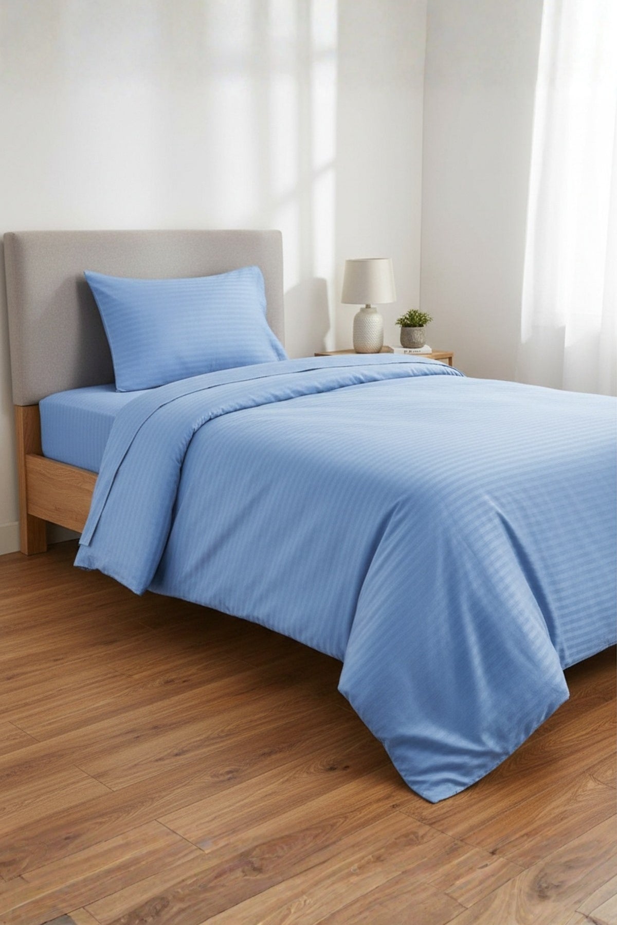 120 × 200 Yataklar İçin 5 Yıldızlı Lüks Otel Tipi Çizgili Pamuk Saten Nevresim Takımı Mavi