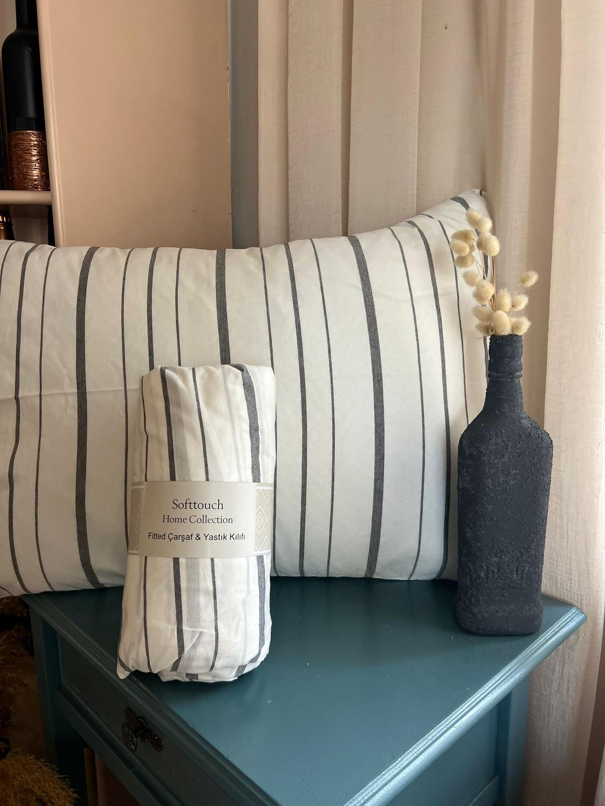 Rejenerik Kumaş Lastikli Çarşaf ve Yastık Kılıfı Seti – Zebra Desen Gri